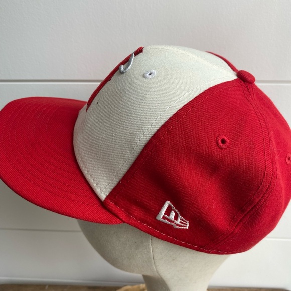 Los Angeles Angels City Athleisure Streetwear Fitted Baseball Hat 6 Panel Vented - Picture 4 of 10
